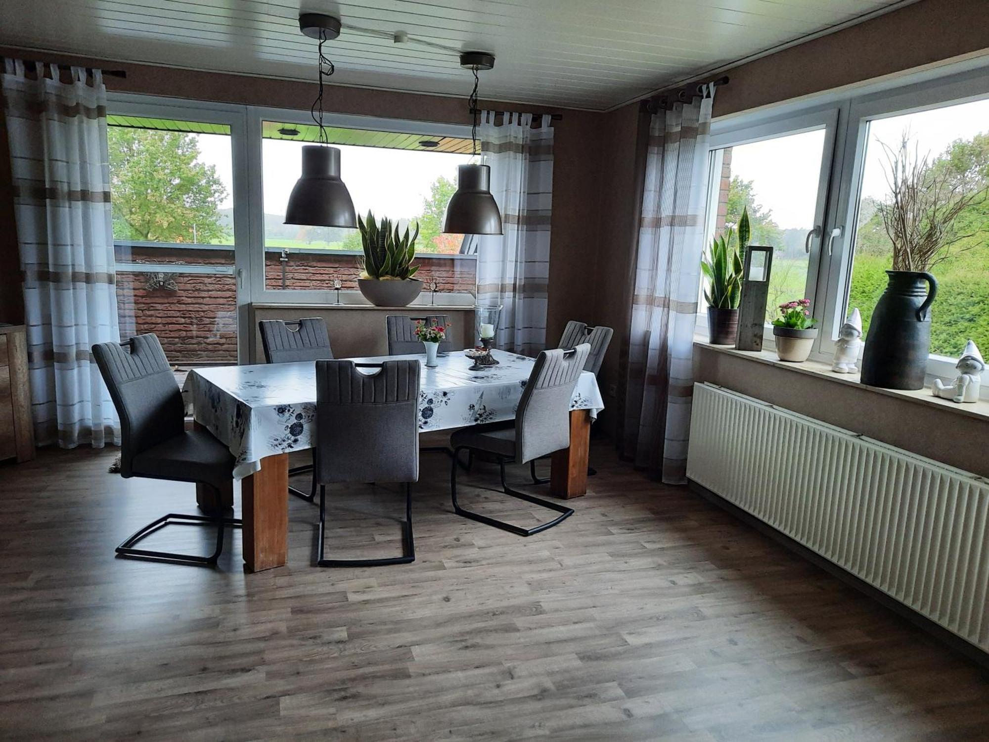 Ferienwohnung Van Den Berg Rees Exteriör bild